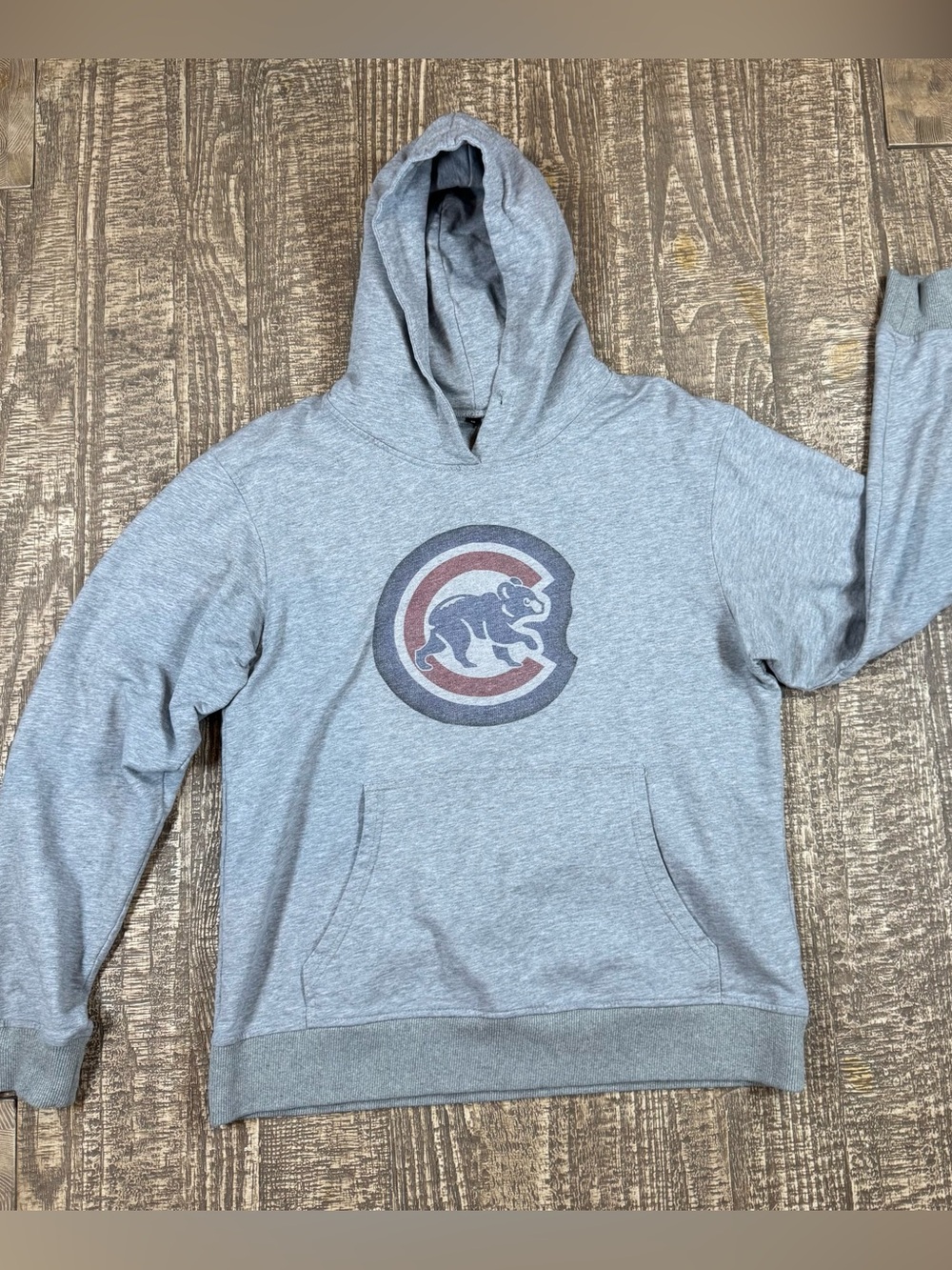 Men's Chicago Cubs Gray Pullover Hoodie